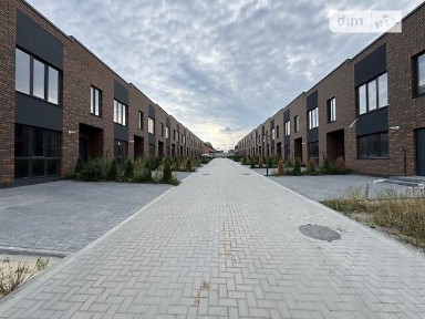 Продаж 2 поверхового таунхауса з ділянкою на 1.5 сотки, 76 кв. м, 2 кімнати, на вул. Райдужна • ID 34744411