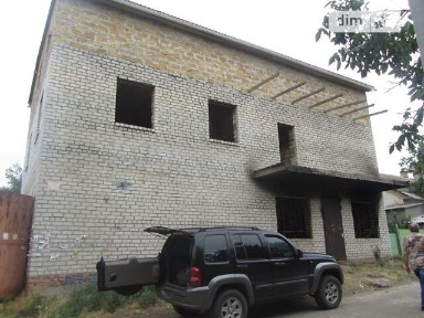 Продаж 3 поверхового будинку 462 кв. м, 10 кімнат • ID 34742111