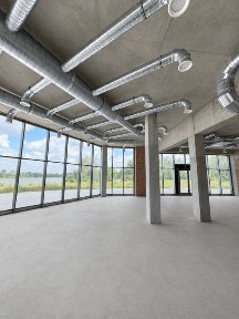 Оренда комерційного приміщення 1 500 м²