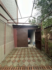 Продам дом на слоботке