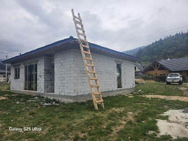 Продаж будинку в Карпатах с. Микуличин