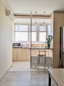 Квартира в новобудові з ремонтом, меблями та технікою YN