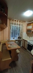 продам двухкомнатную квартиру, ул. Демократическая