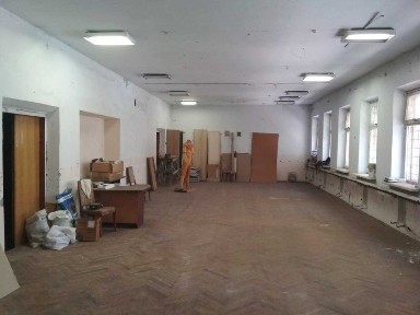 Оренда 130 кв. м. в адмінбудівлі, вул. Чигиринська (п3)