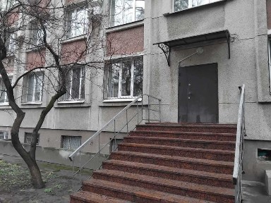 Оренда приміщення на 1 пов., 86 кв. м., окр. вхід, паркінг (п3)