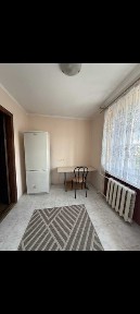 Продам 2 кімнатну квартиру на Відродження