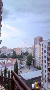 Продаж просторої 1к квартири на Печерську Коновальця 32Б Центр