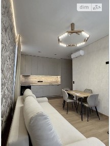 Продаж 1к квартири 46.2 кв. м на вул. Капушанська 195 • ID 34746671