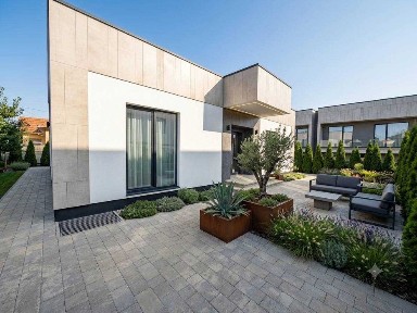 Продаж! Окремий будинок на Приміській з НОВИМ РЕМОНТОМ