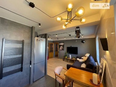 Довготривала оренда 2к квартири на бул. Миколи Міхновського 3 • ID 34749706