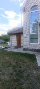 Продається будинок в мальовничому куточку с. Левків.