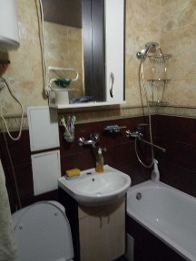 Сдаю 2к квартира с разд. комнатами, метро Дарница, м.Черниговская
