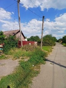 Дом (75 М2), земельный участок (9,5 соток).