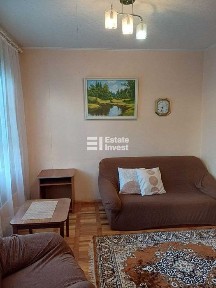 Продам 2 кімн. квартиру на пр. Перемоги, 64.