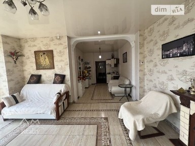 Продаж 1к квартири 69.8 кв. м на вул. Степана Бандери 9 • ID 34751329