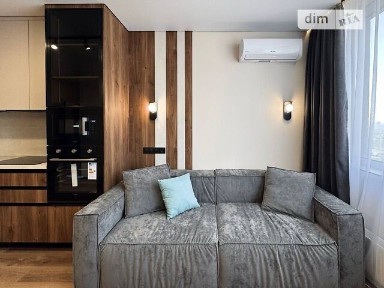 Продаж 3к квартири 85 кв. м на вул. Олександра Олеся 17 • ID 34750375
