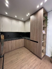 Дизайнерська кльова 1 кім квартира в цетрі міста в обжитому жк