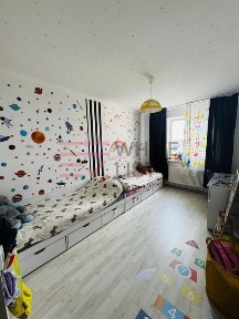 Продаж 2-кім. квартири 54 м. кв., пр. Незалежності