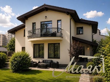 Оренда двоповерхового будинку 240,8 м² у Козині/Конча Заспа, біля річки Козинка, Київська область, Обухівський напрямок є газ, підвал і інвертор.