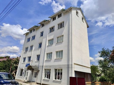 Продається 4-кімнатна 2-рівнева квартира в новобудові. Чортків