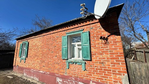 Продам дом в Чугуеве. общ. пл 62 кв. м