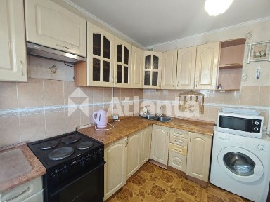 Продаж 1к Мінська, Оболонь
