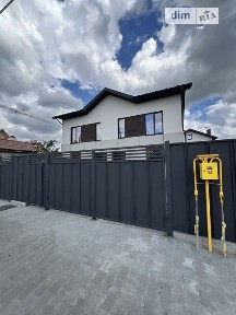Продаж 3 поверхового дуплекса з ділянкою на 1.6 сотки, 89 кв. м, 4 кімнати, на вул. Українська 42 • ID 34752276