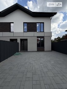 Продаж 2 поверхового дуплекса з ділянкою на 1.6 сотки, 90 кв. м, 4 кімнати, на вул. Українська 31 • ID 34752297