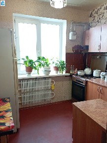 Продам 3-ком Левый Берег, мебель и техника, без долгов. СРОЧНО!