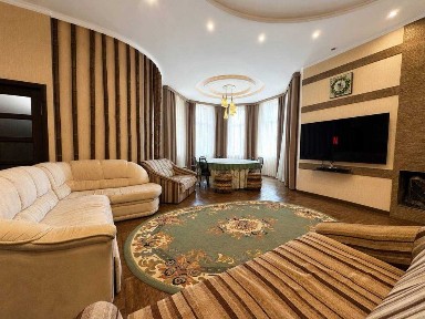 Продаж 6-к будинку Ірпінська 10 Дзвінкове Фастівський р-н