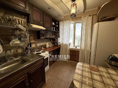 Продам 3-кімнатну квартиру на Семена Палія!