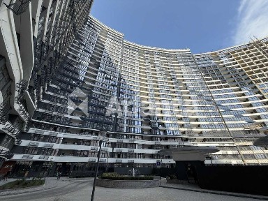 1 комнатная квартира в ЖК 