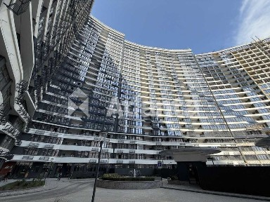 1 комнатная квартира в ЖК 