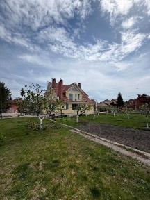 Двоповерховий 3-квартирний будинок в с. Гореничі