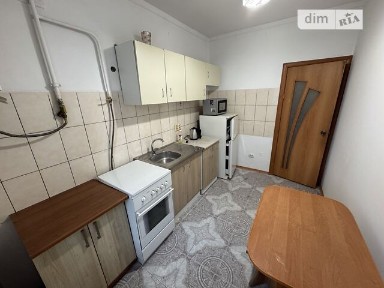 Довготривала оренда 1к квартири на вул. Бельведерська 40 • ID 34753168