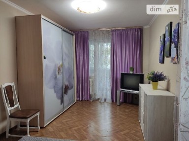 Довготривала оренда 2к квартири на вул. Космонавтів 22 • ID 34752096