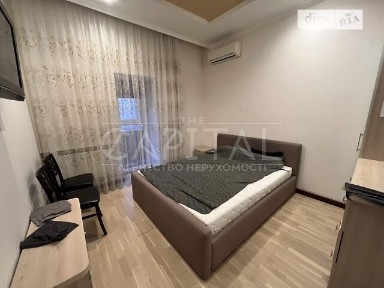 Довготривала оренда 3к квартири на бул. Миколи Міхновського 10 • ID 34751704