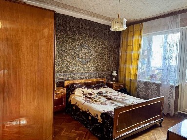 Продаж 3 кімн. квартири 73м2. по вул. Вадима Гетьмана 40. масив Караваєві дачі - ст. м. Шулявка