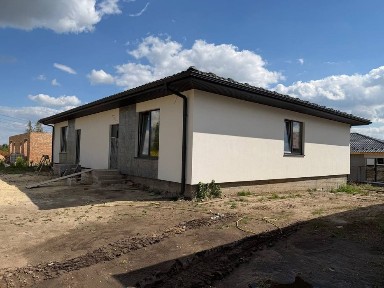 продам коледж масив Київський
