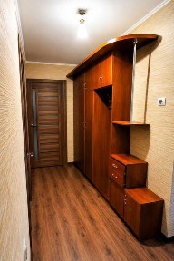 Продаж 2-х кім квартири в цег. будинку 2001 року Рівне вул Вербова 41