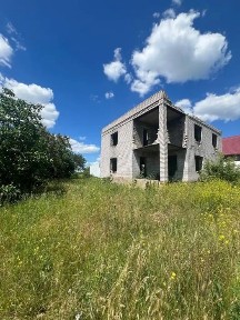 Продам недобудований будинок Таромське