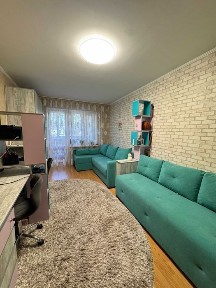 Простора 2-кімн квартира для сім'ї 58 м2 район Льотна-Єськова