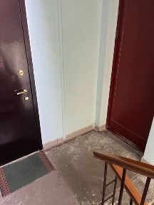 Продается Сталинка под ремонт напроспекте Науки.