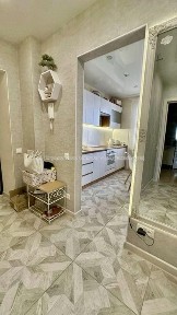 Продам 2к квартиру с евроремонтом, ЗалютиноМ65