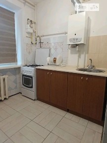 Продаж 2к квартири 45 кв. м на вул. Перемоги 3 • ID 34754375