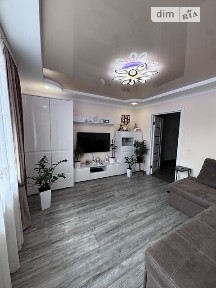 Продаж 1к квартири 50 кв. м на вул. Тролейбусна • ID 34754280