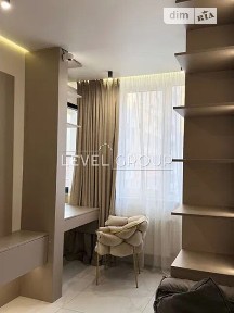 Продаж 1к квартири 40 кв. м на вул. Олександрівська 14 • ID 34754265