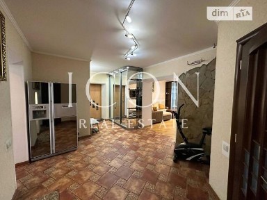 Продаж 3к квартири 117 кв. м на вул. Олеся Гончара 62 • ID 34753759