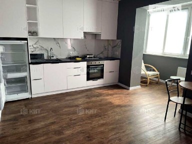 Продаж 1к квартири 41 кв. м на Дороительная 11 • ID 34752689