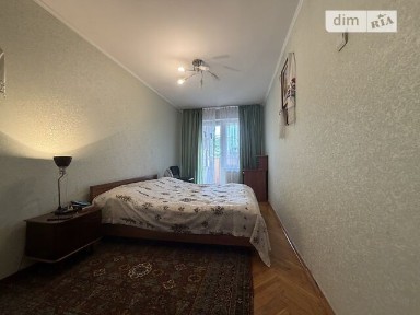 Продаж 3к квартири 62 кв. м на просп. Академіка Корольова 12Г • ID 34751981